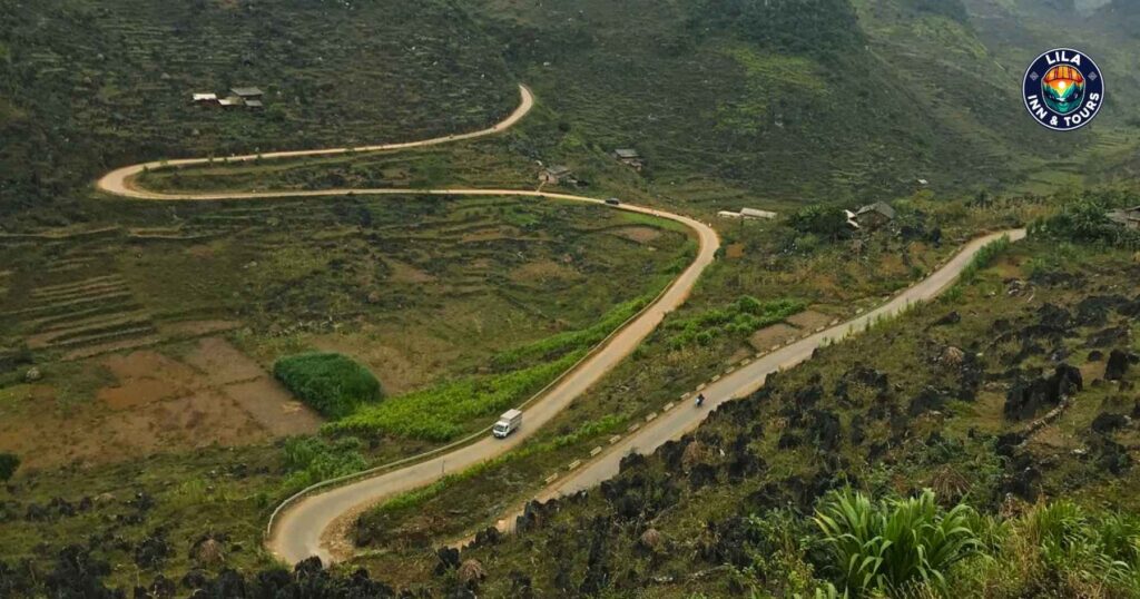 M-Shaped Pass