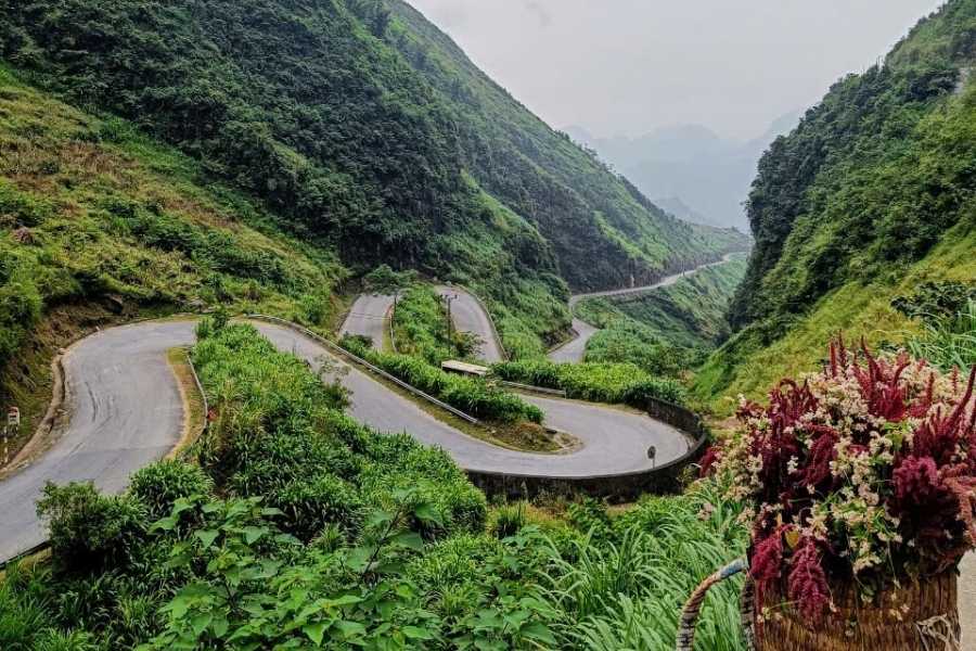 tham-ma-pass-ha-giang-loop-2D1N