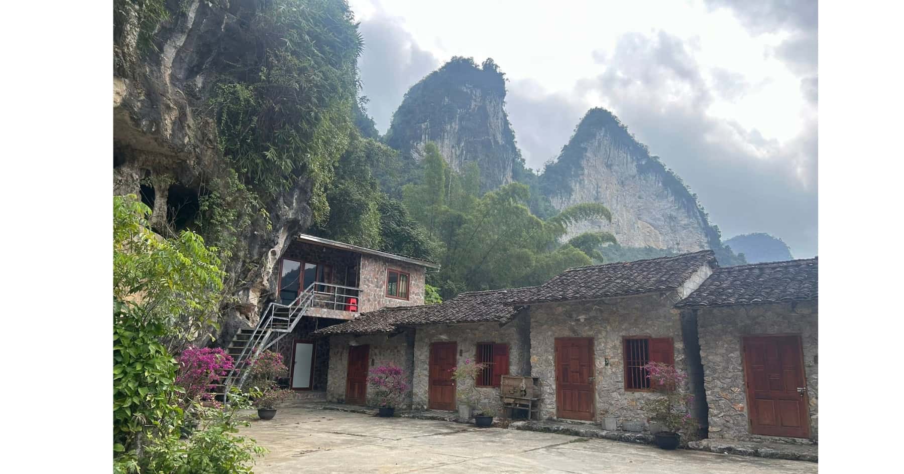 Yến Nhi Homestay Bản Giốc Cao Bằng